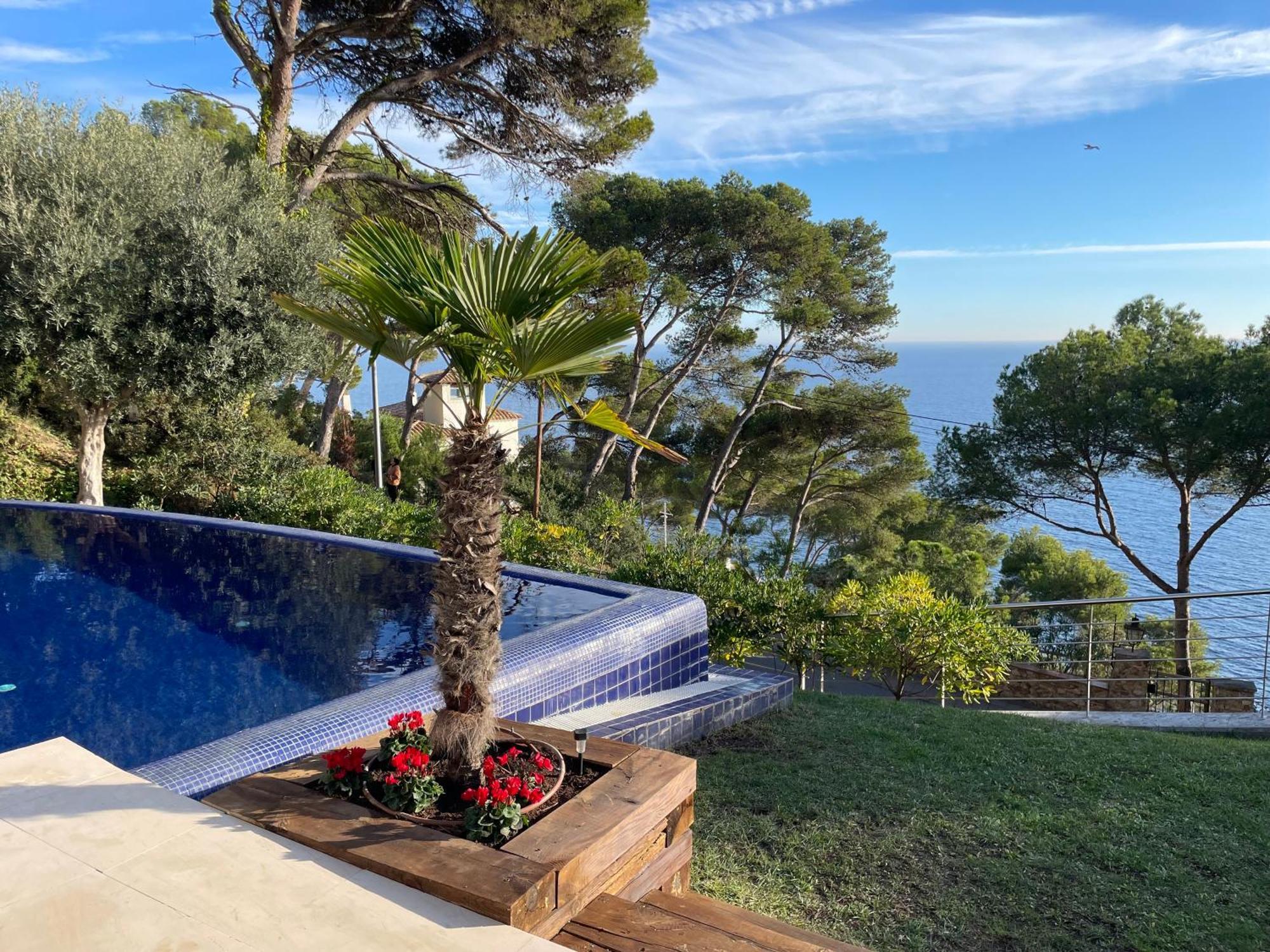 Blueview Villa Llafranc Buitenkant foto