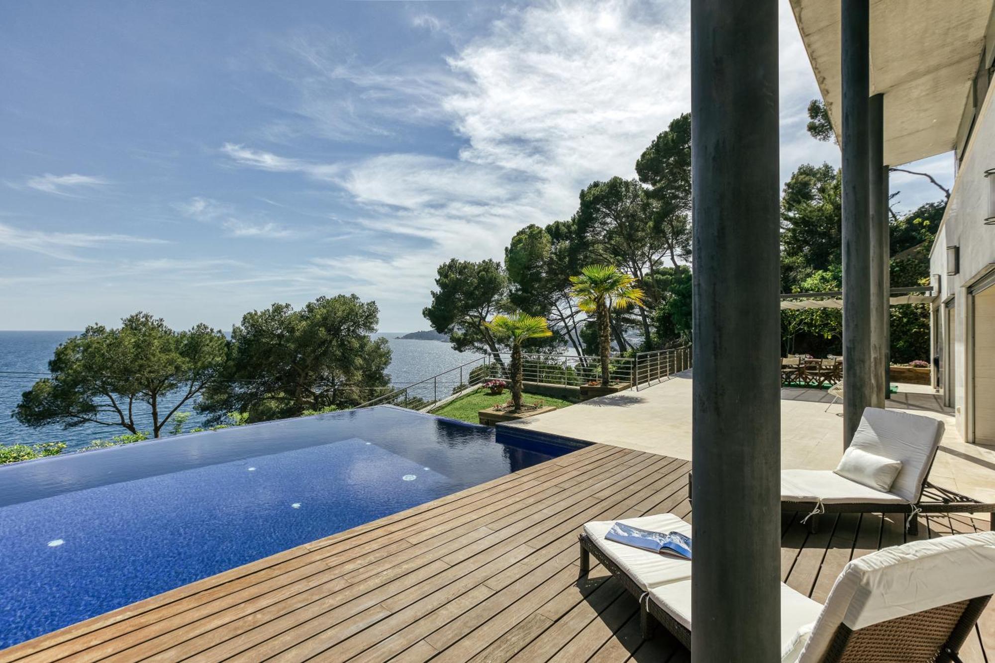 Blueview Villa Llafranc Buitenkant foto